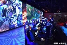 日职球队赛季中调整策略